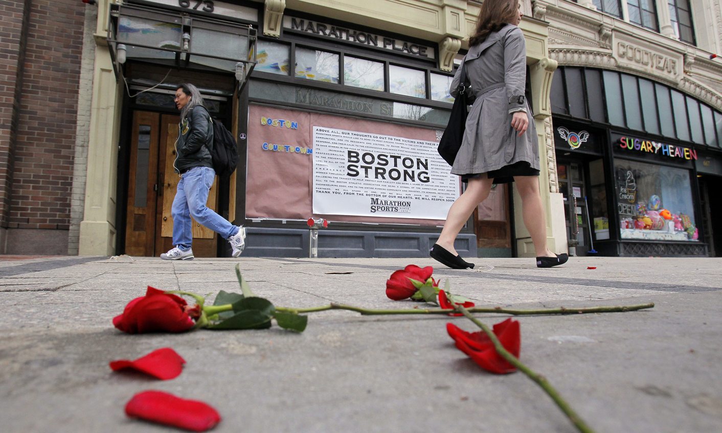 Authorities seek 'persons of interest' in US tied to Boston bombing