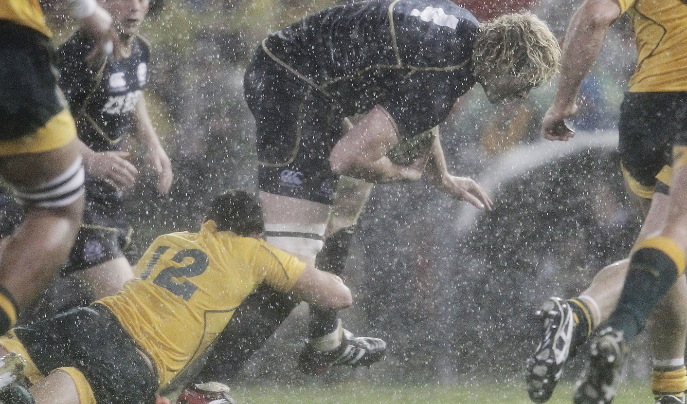 Scots stun Wallabies in atrocious weather