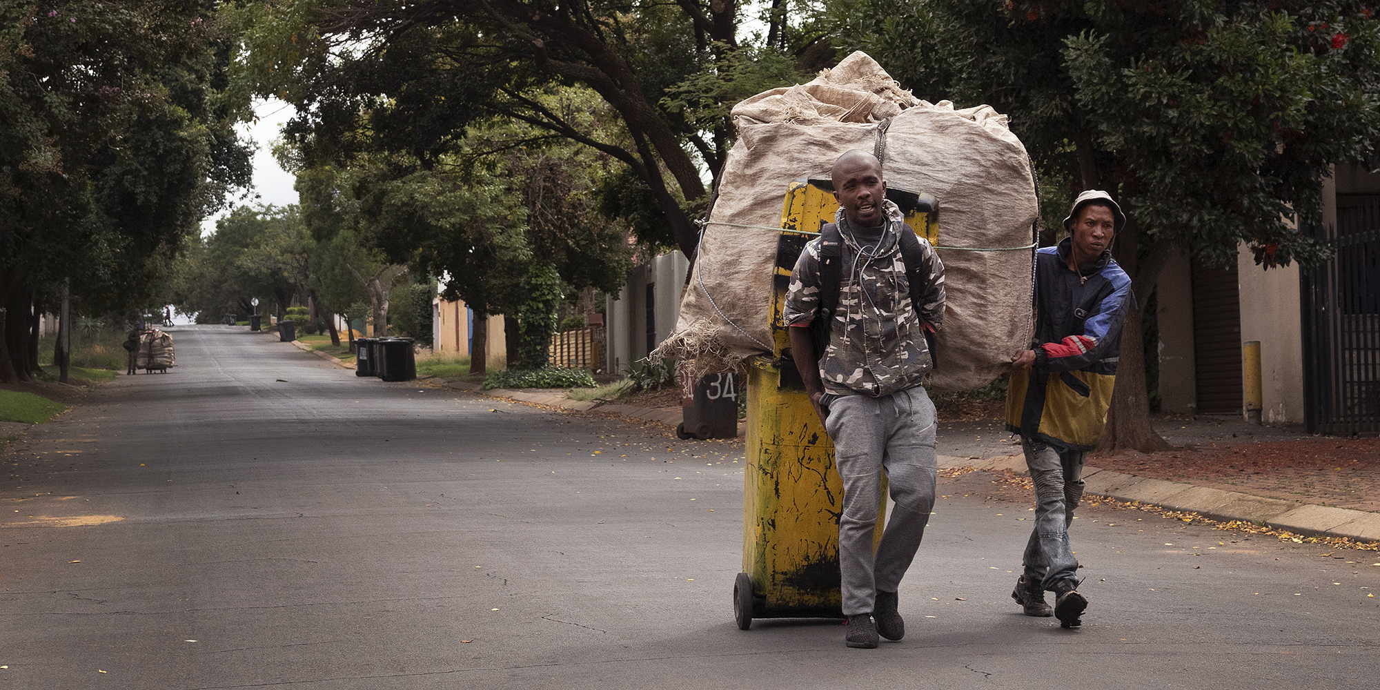 Johannesburg's informal waste reclaimers collect World Wildlife Fund award