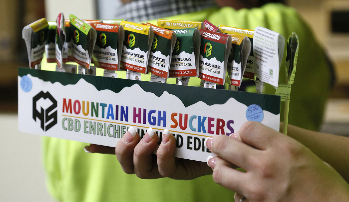 World's first state-licensed marijuana retailers open doors in Colorado