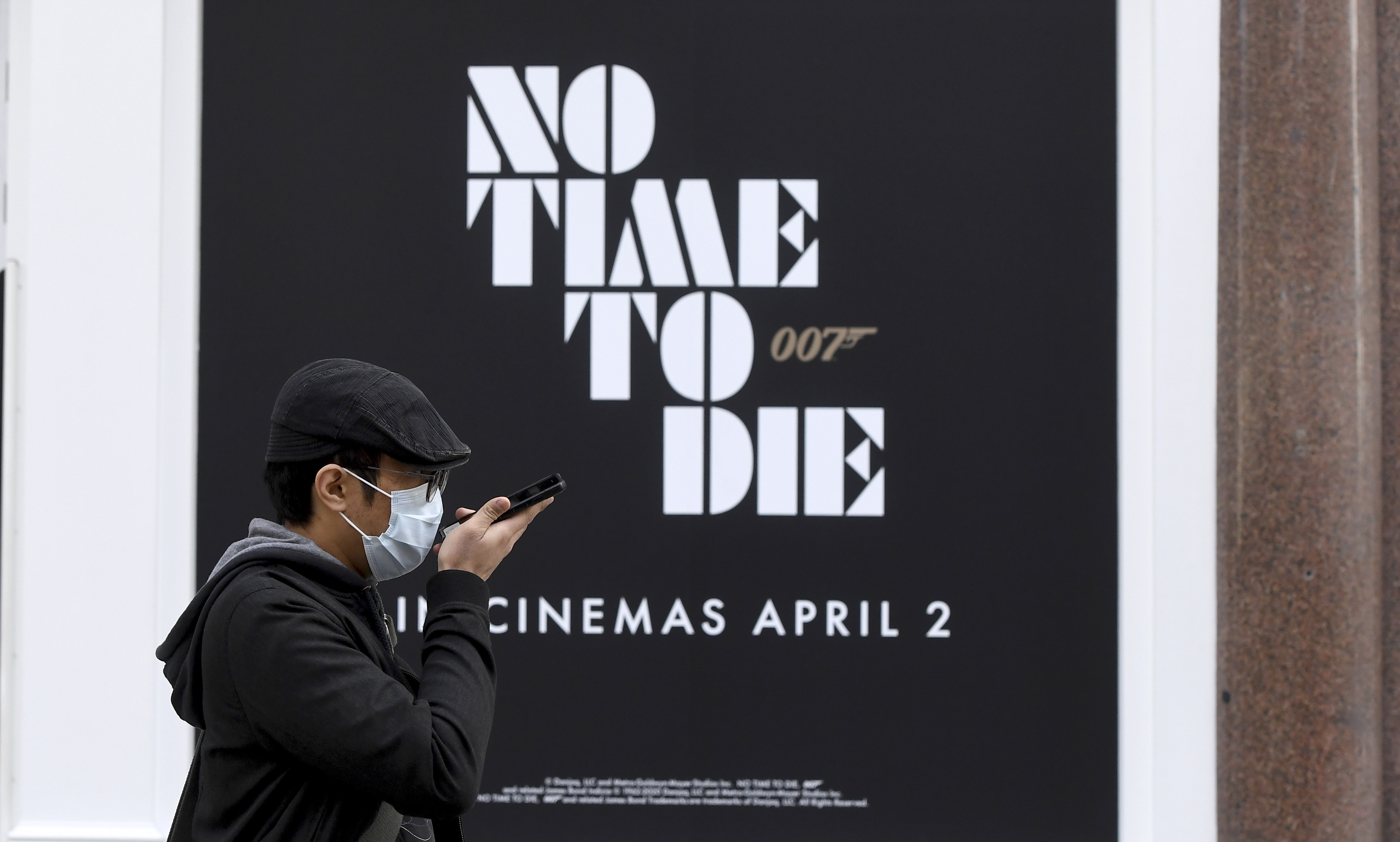 The number of UK Coronavirus cases continues to rise as sixth person in Britain dies from the virus