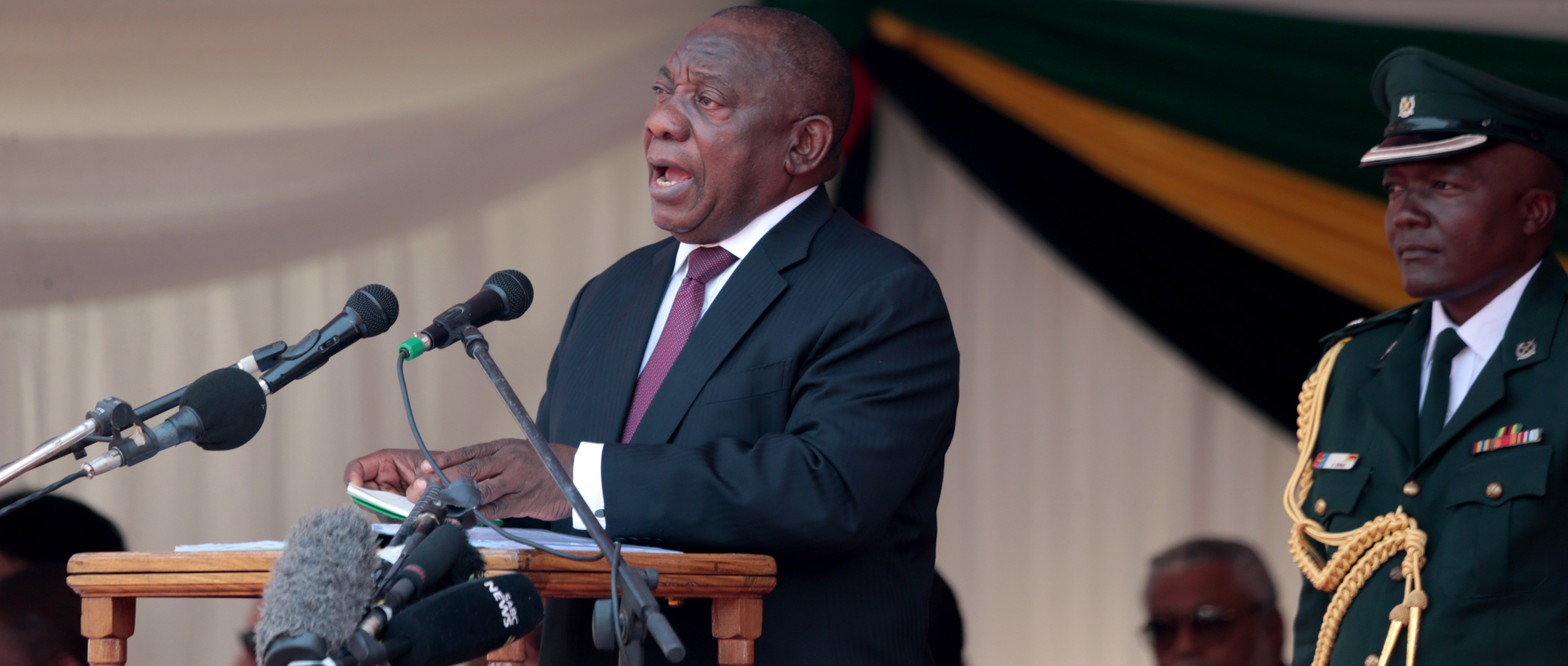 Ramaphosa rejected by mourners in Harare...until he 'apologises'