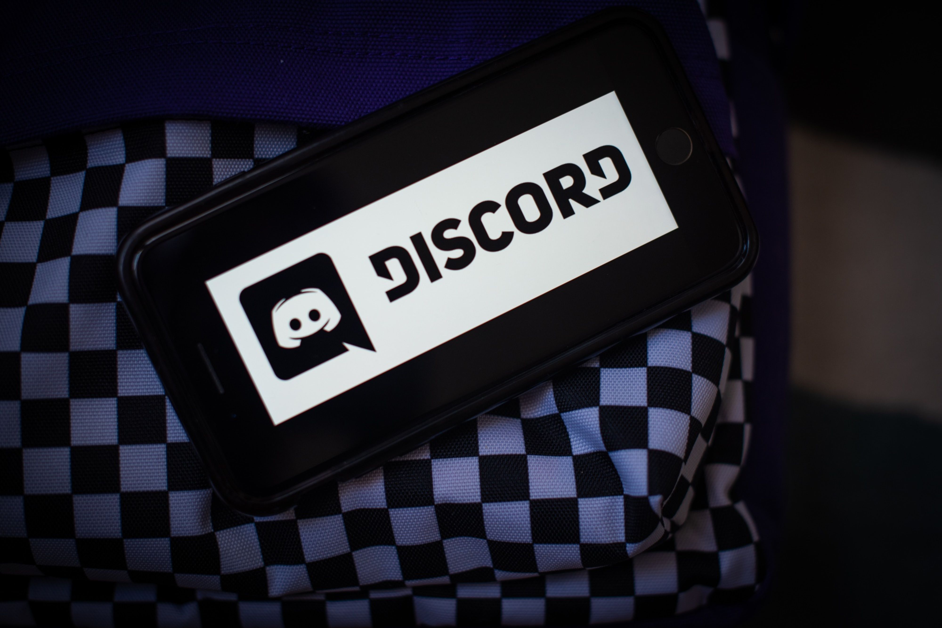 Microsoft Said To Discuss Discord Bid For Over $10 Billion