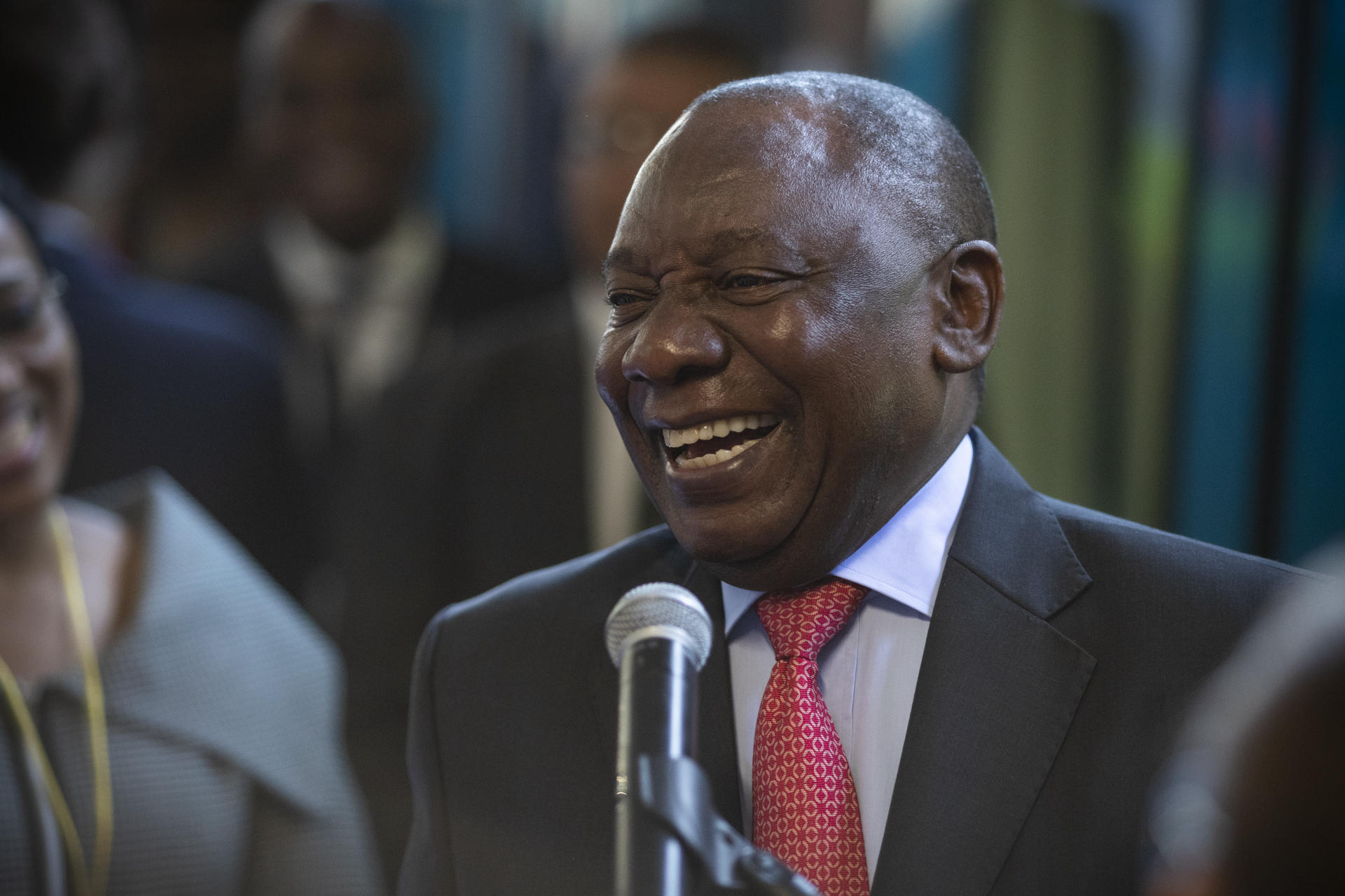 Western Cape: Ramaphosa ticks off trains and farmers in a tight stump programme