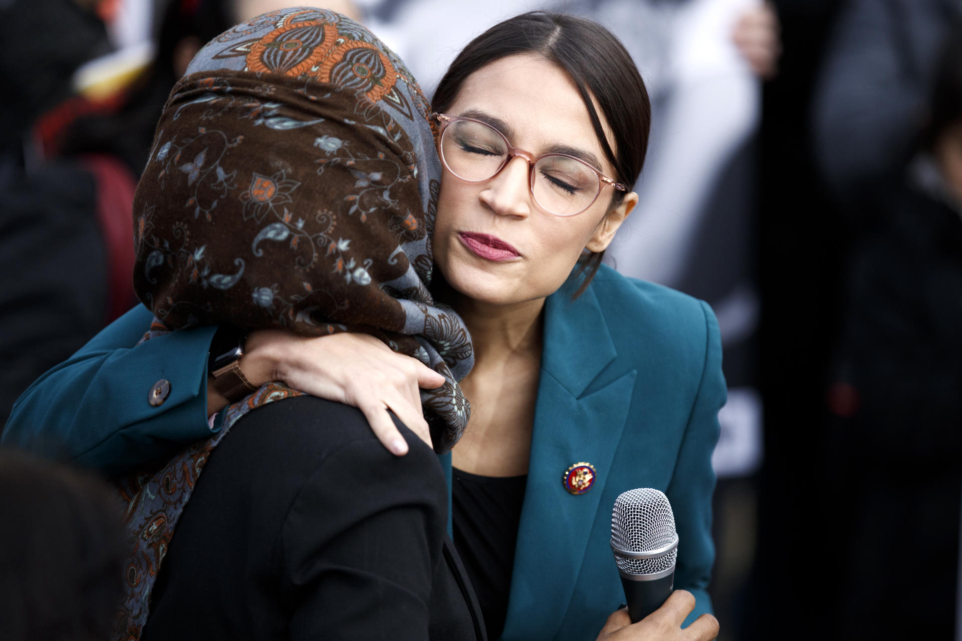 McConnell Plans Vote on Green New Deal as GOP Criticizes Measure