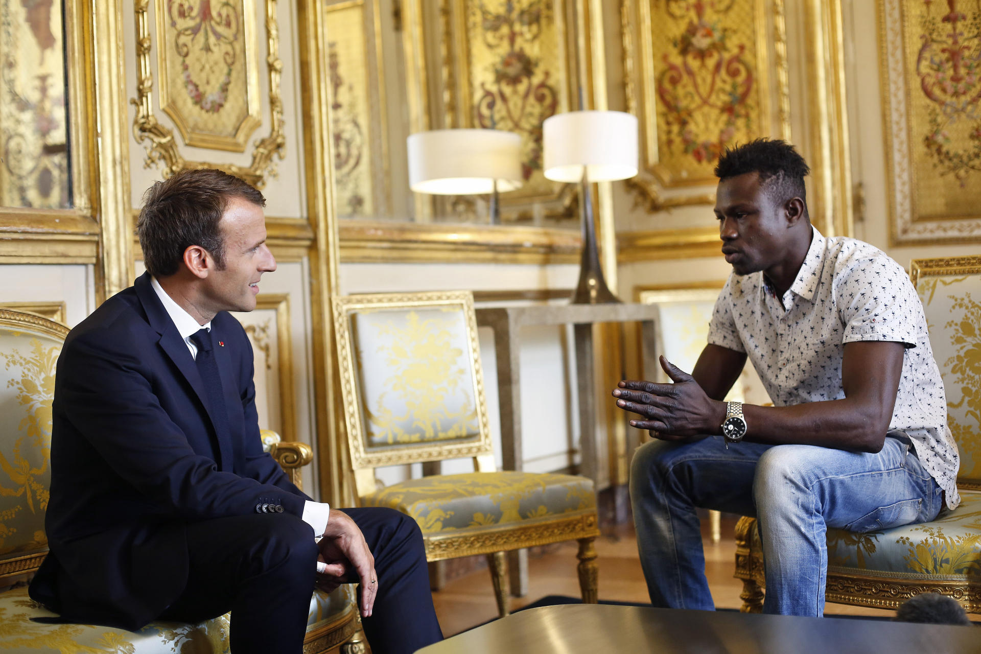 'Spiderman' migrant hero becomes French citizen