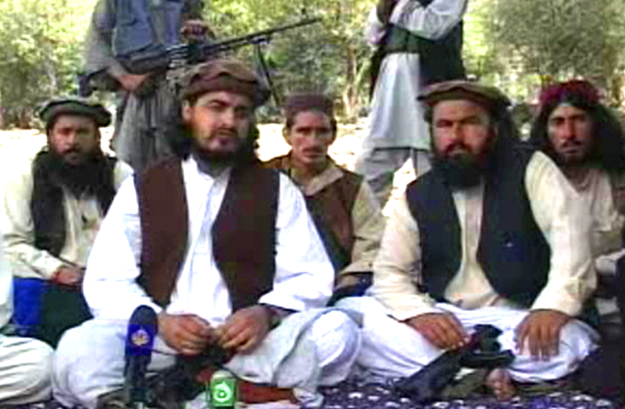 Video grab of Pakistani Taliban chief Hakimullah Mehsud sitting with other millitants in South Waziristan
