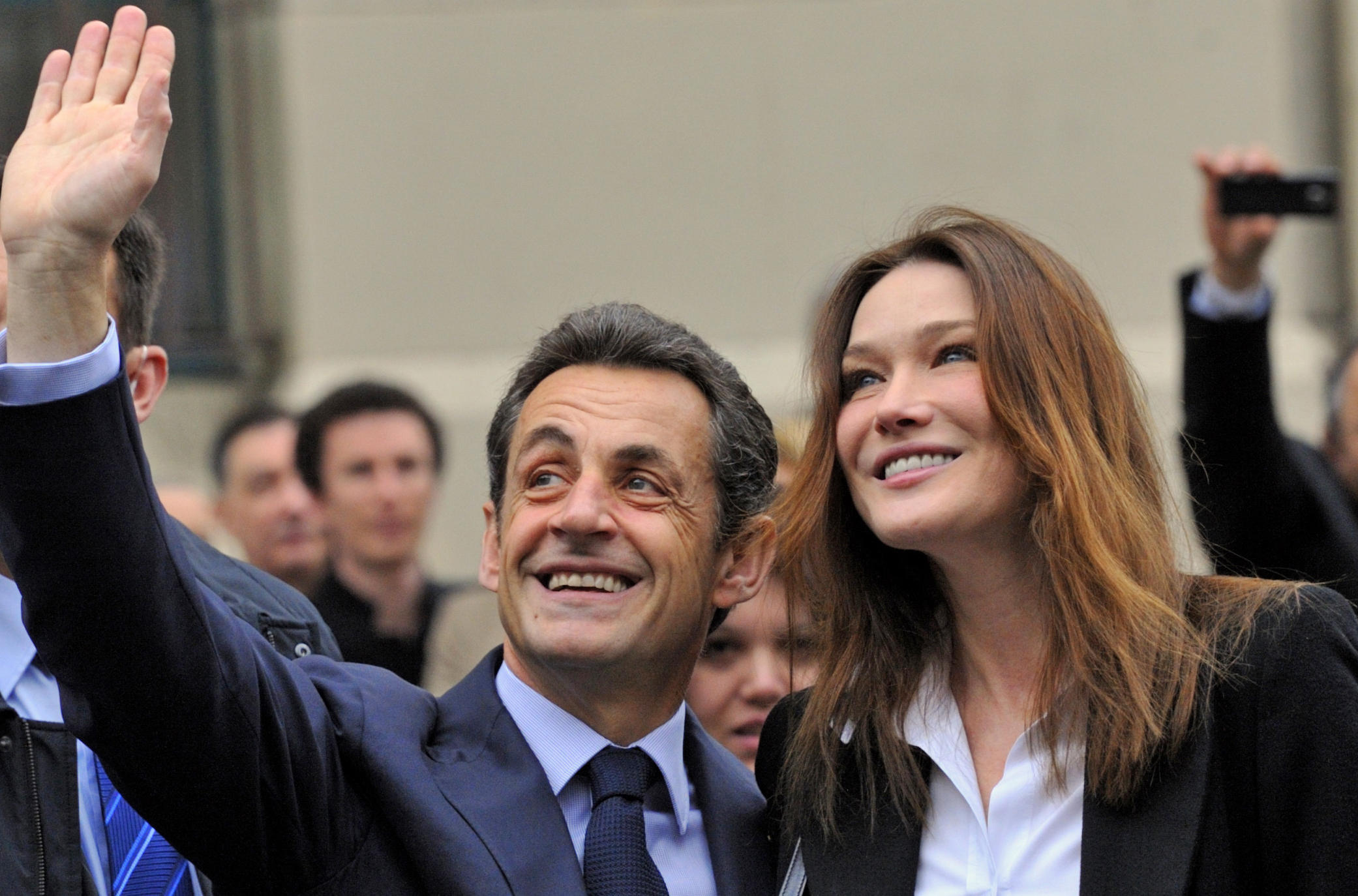 22 March: Sarkozy thrashed by Socialists in local French elections