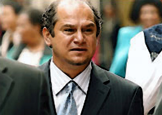 Zuma’s past comes back to haunt him as Shaik begs pardon