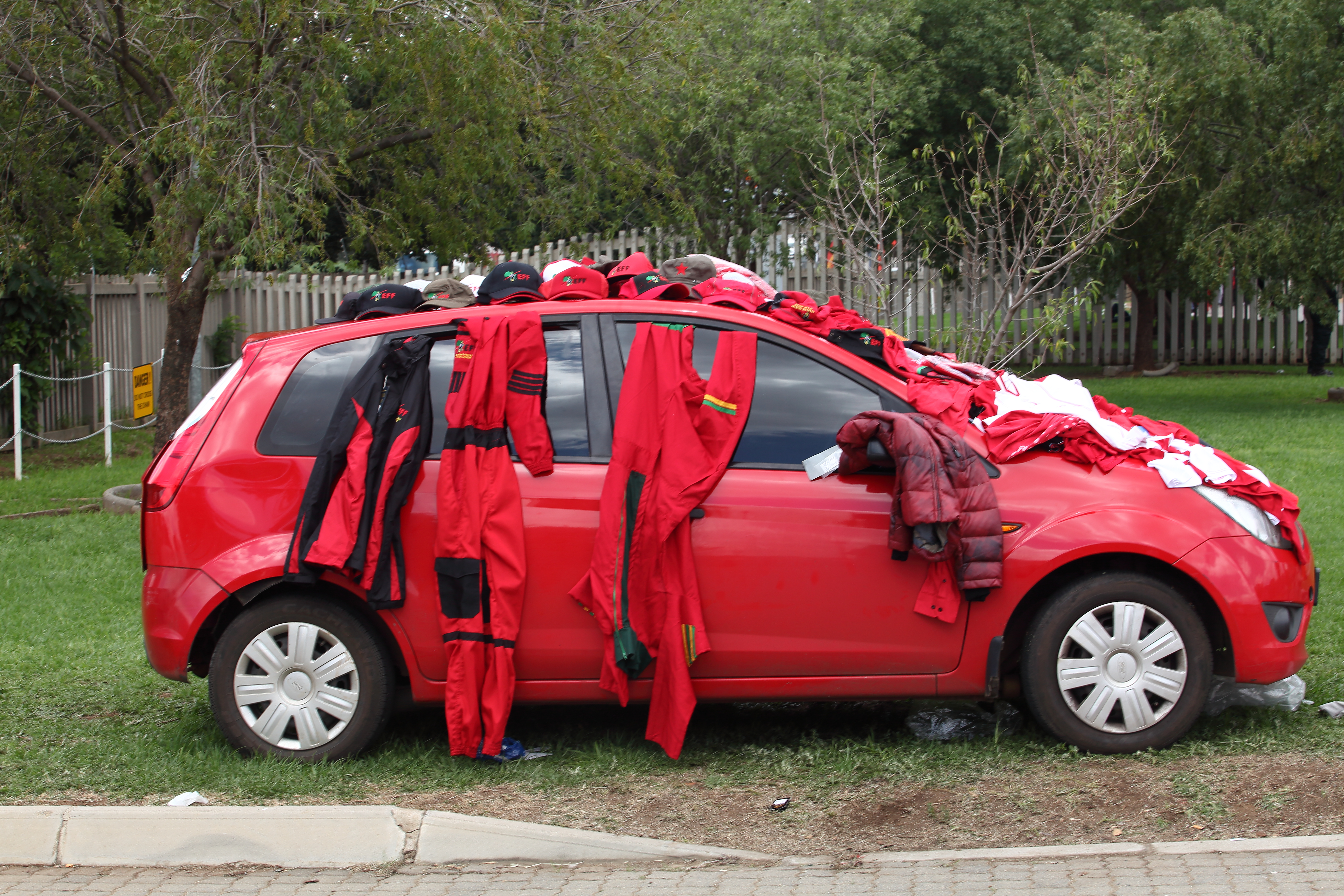 Expelled EFF members want to make it back into the party