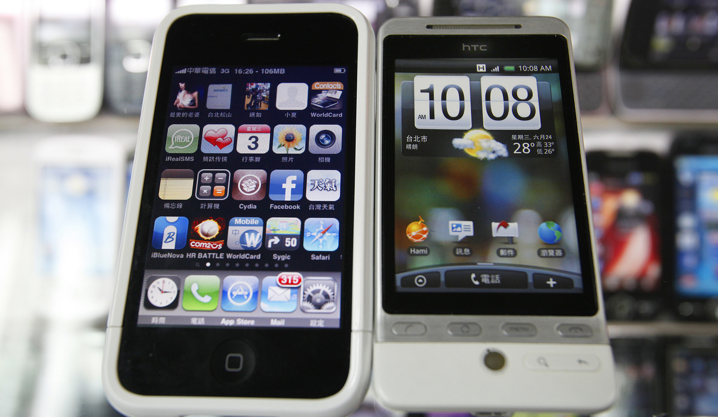 Google, Apple CEOs in talks on patent issues