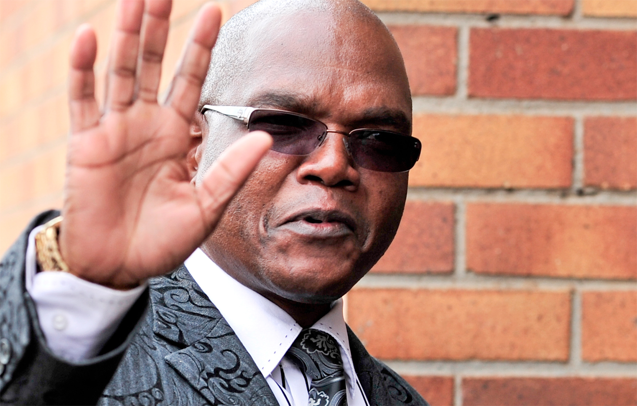 With Mdluli shift, Zuma steps away from the ledge. Again.