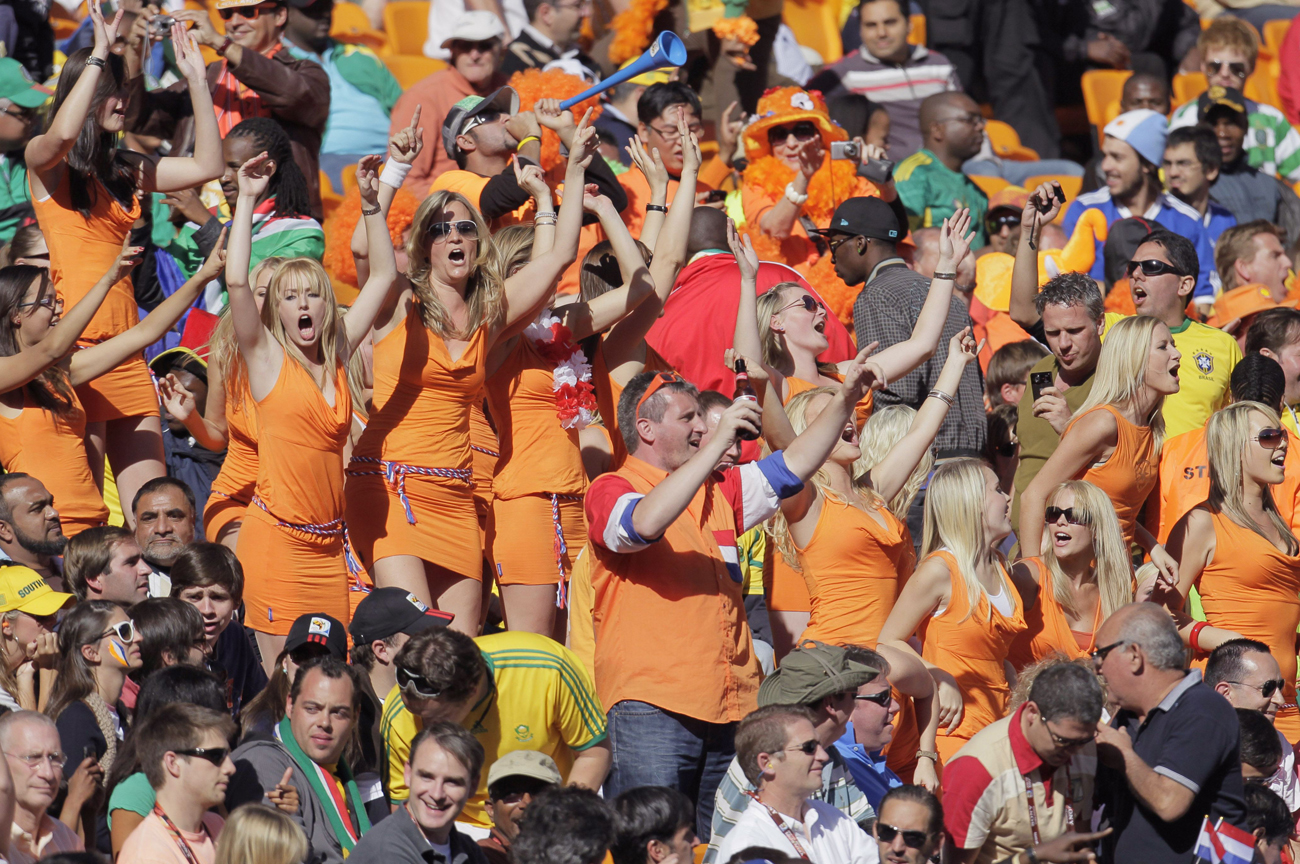 Fifa to give up prosecuting orange minidresses