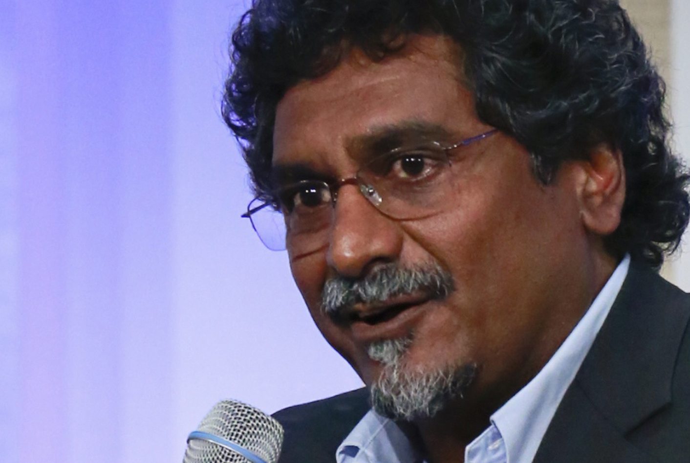 FIVE MINUTES: South Africa