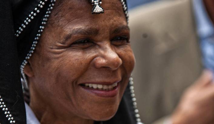 FIVE MINUTES: South Africa