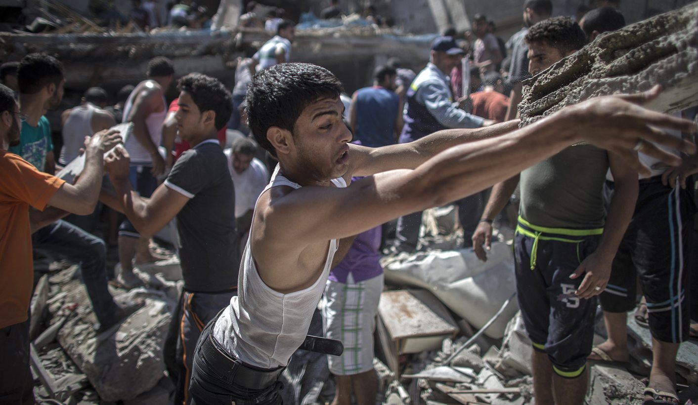 Israel, Palestinians accept Egypt's 72-hour truce bid