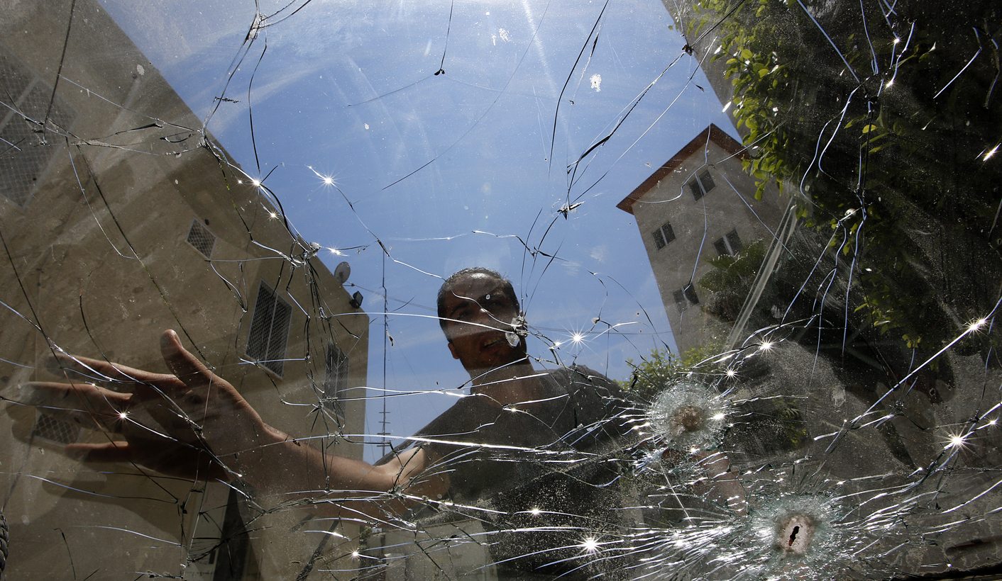 Gaza bloodshed deepens as airlines shun Israel