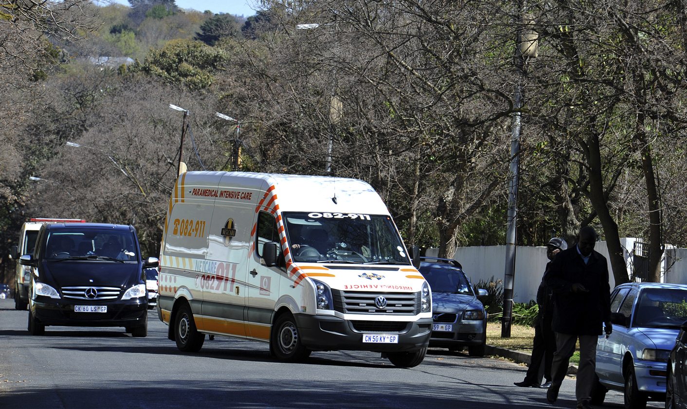 To Houghton! Mandela leaves hospital
