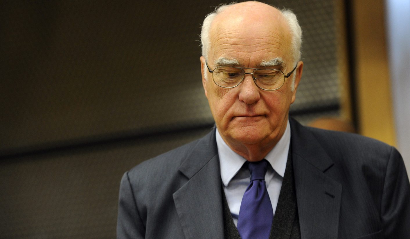 Money-kana Commission?