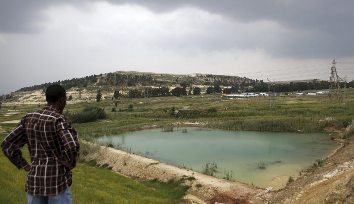 Joburg's acid mine drainage: Swapping sludge for salt