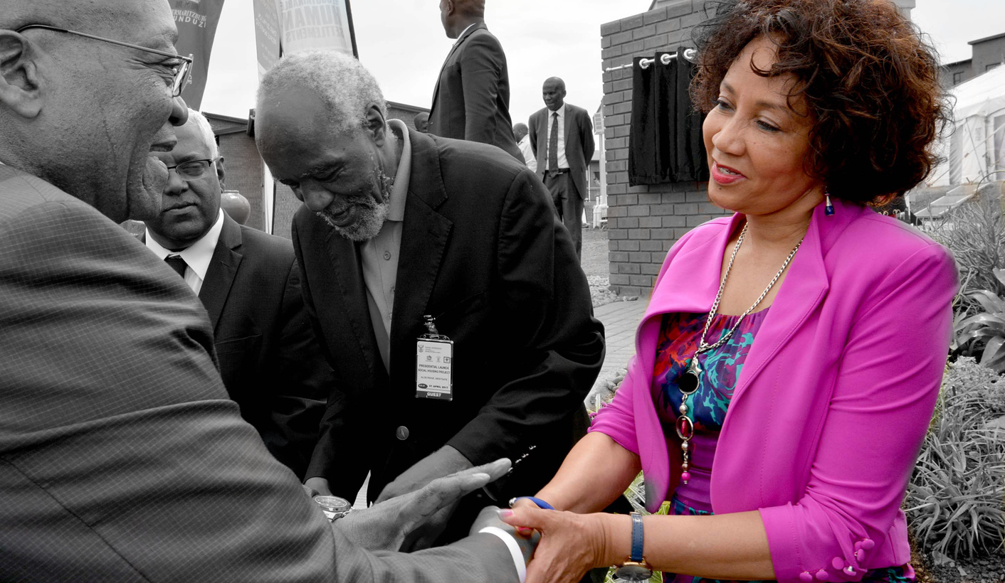 grootes-Lindiwe-Sisulu-race