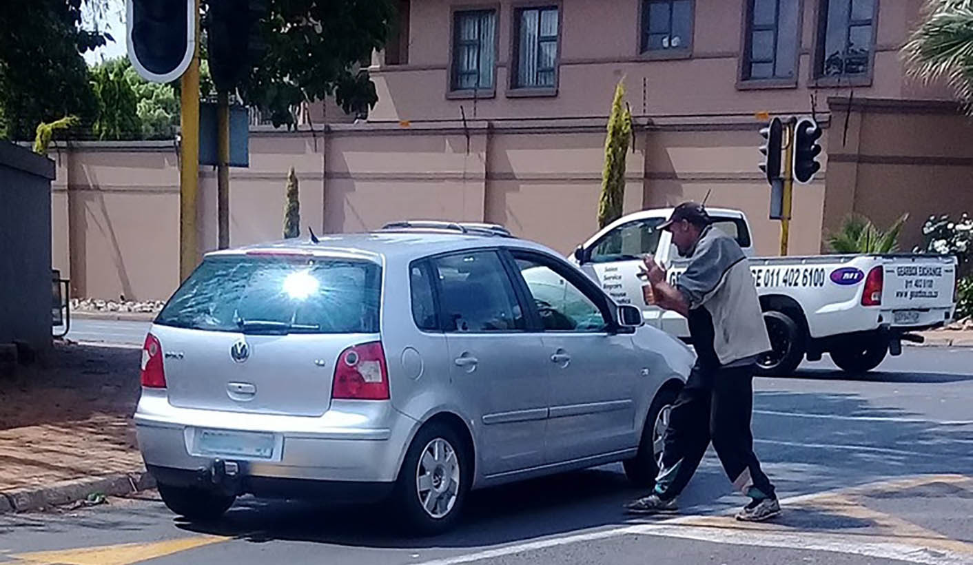 GroundUp: Bedfordview beggars face crackdown