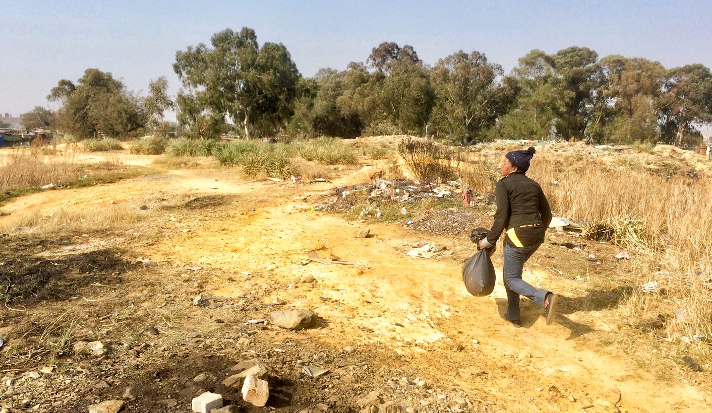 GroundUp: Mogale families living next to ‘toxic’ mine dump relocated
