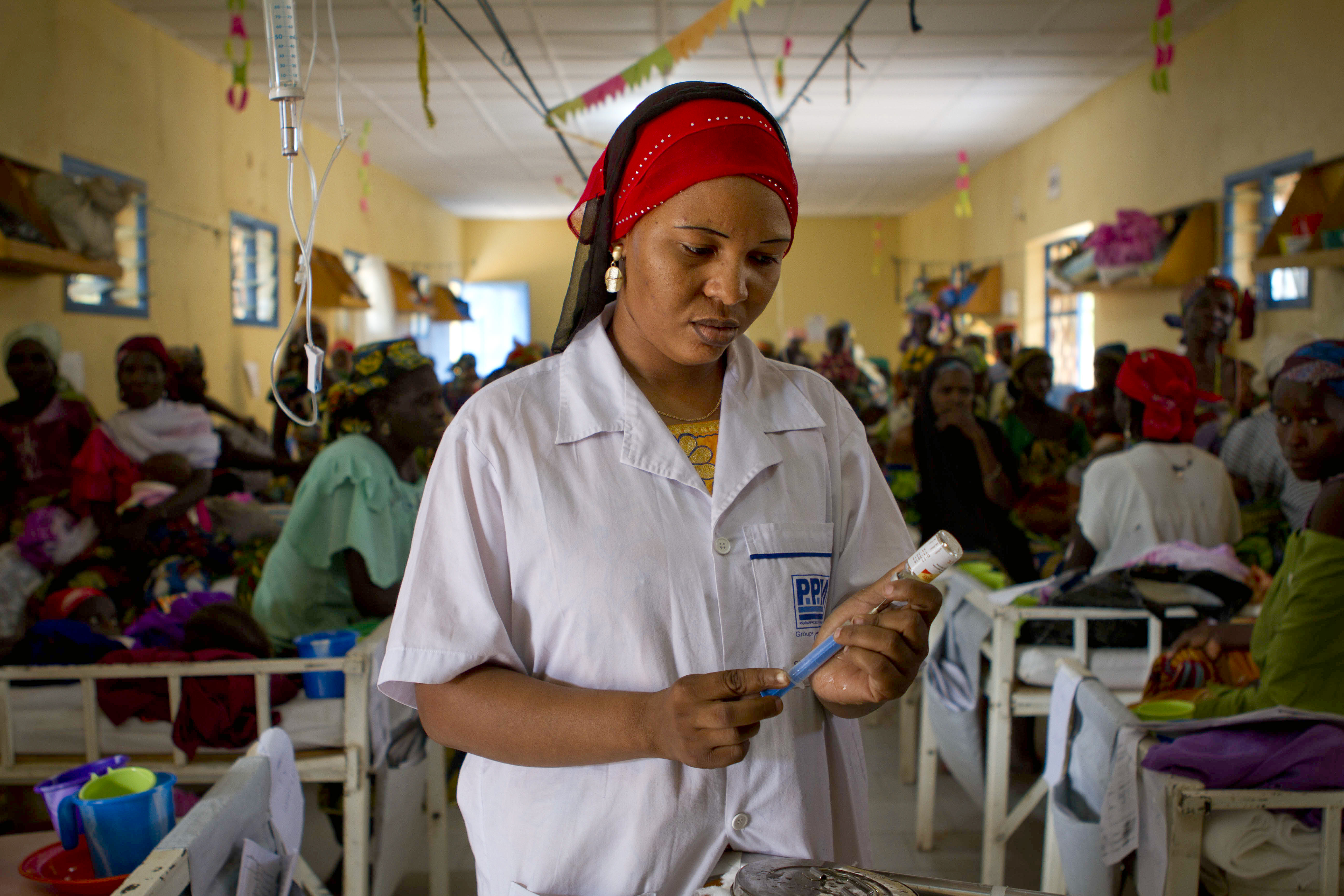 Aid worker with coronavirus dies in Nigeria's troubled northeast