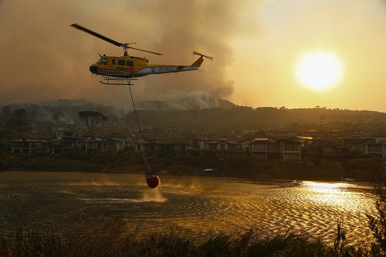 Firefighter falls from upper floor of govt building while battling blaze