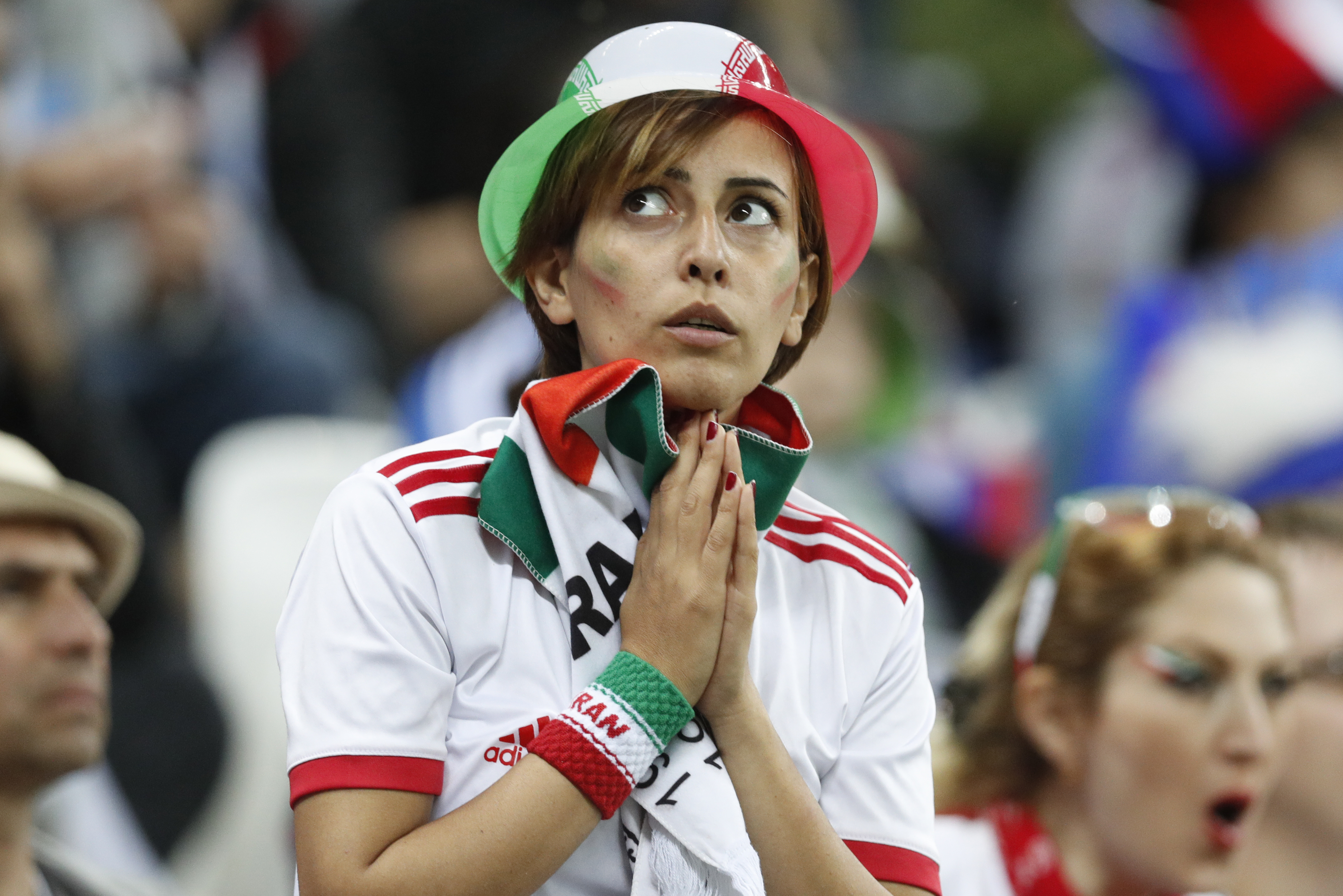 Group B: Standings and scenarios for the last 16