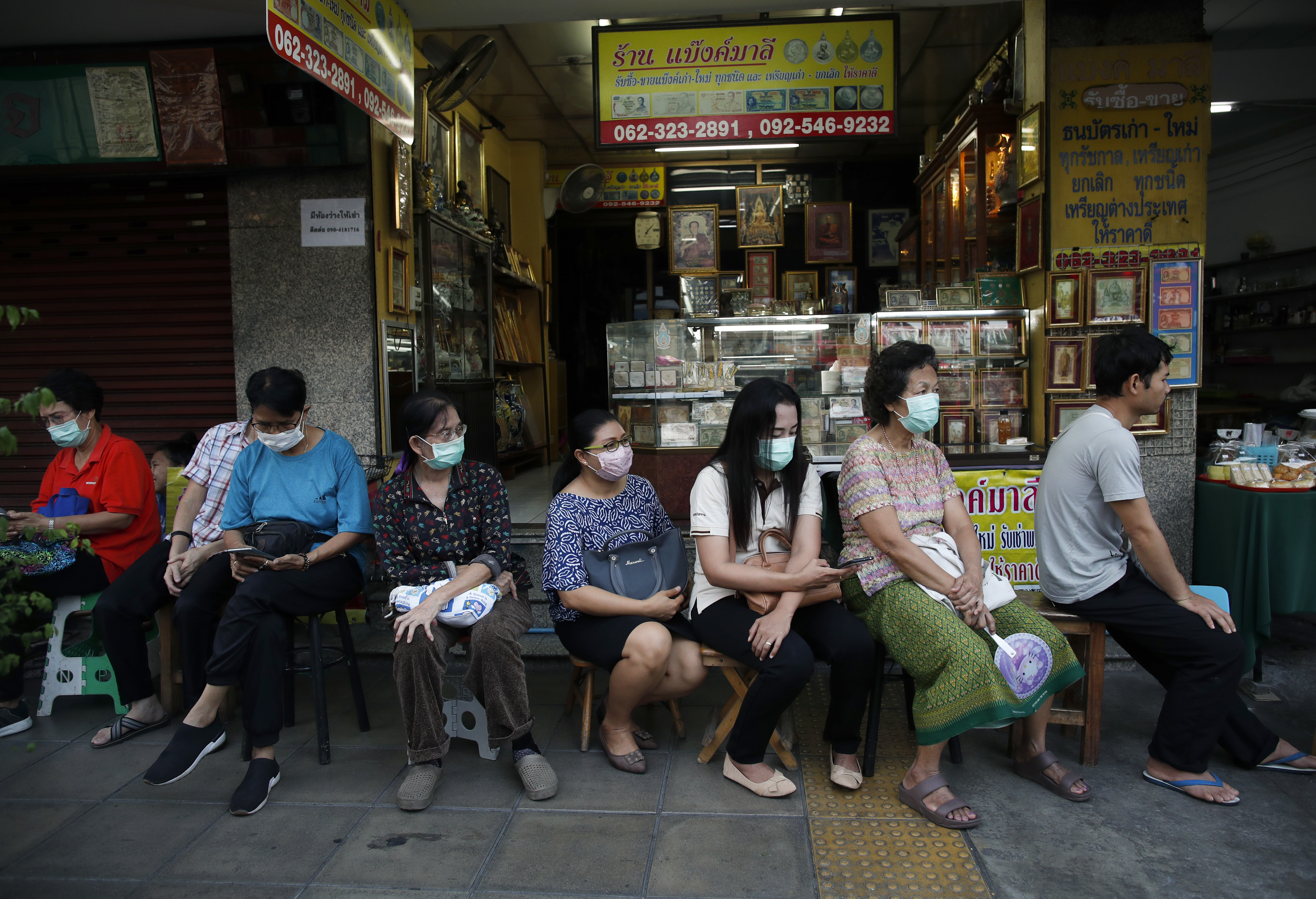 Thailand faces face masks shortage amid coronavirus outbreak