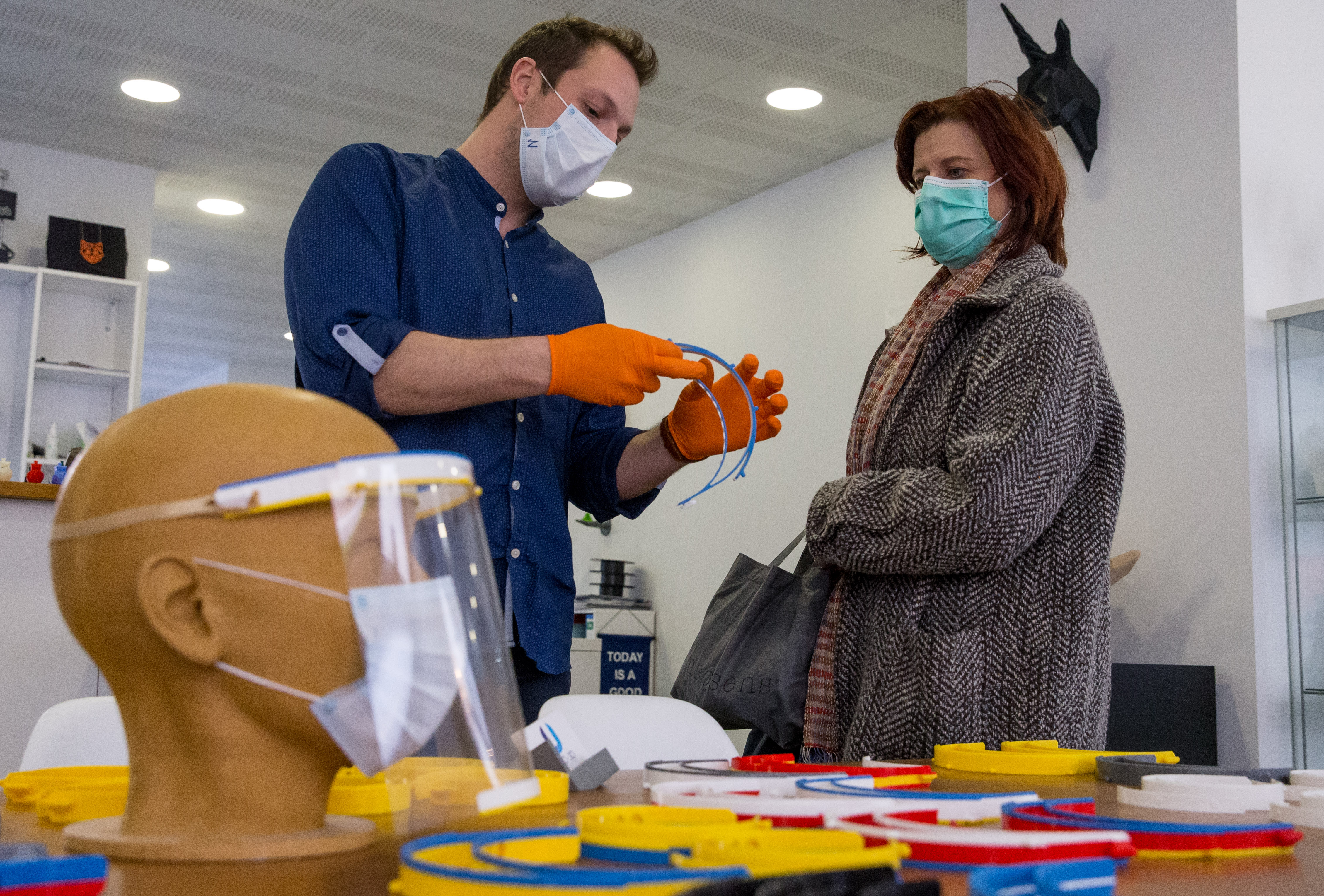 Heroic nurses need full protection against coronavirus - association