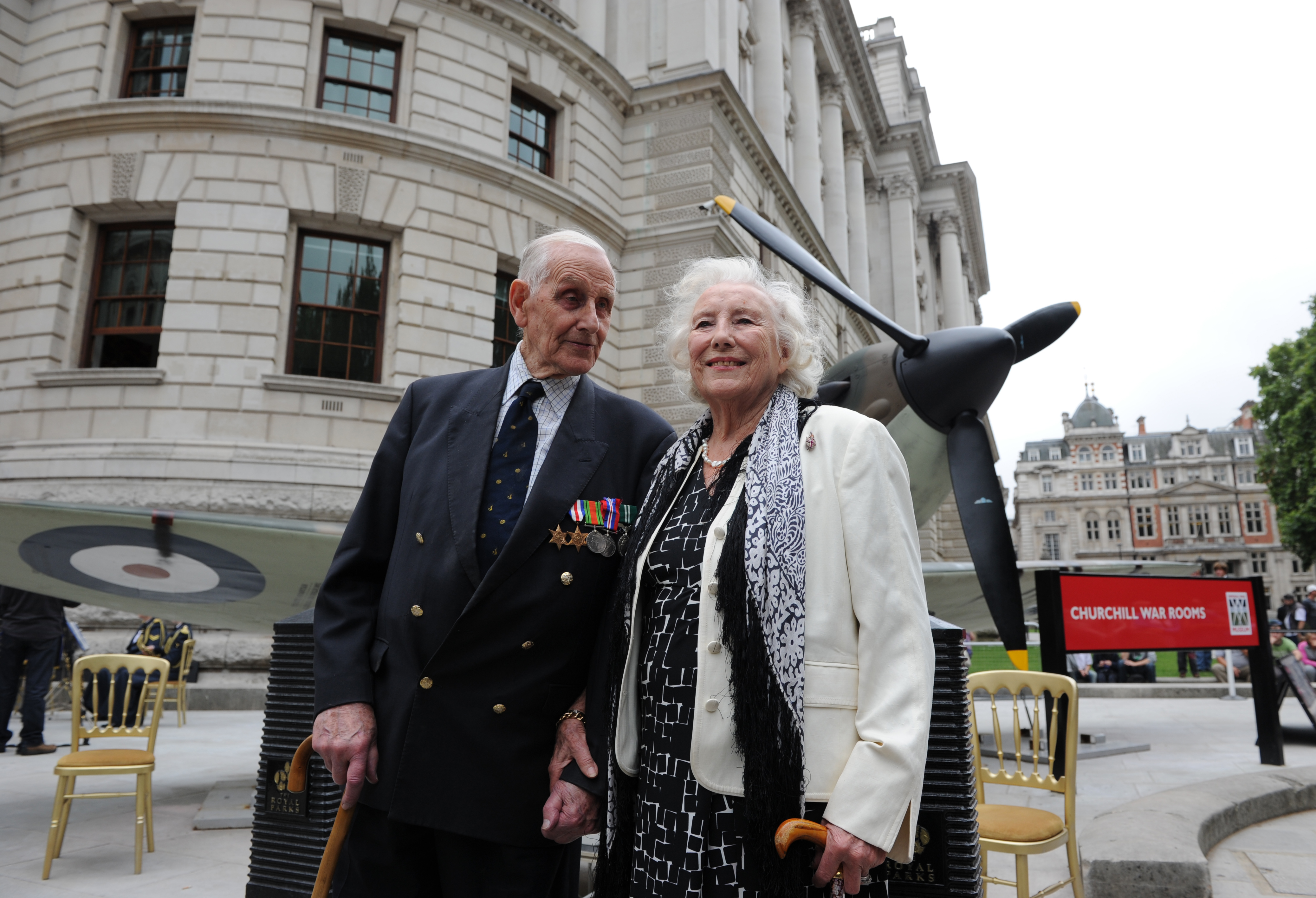 Dame Vera Lynn dies aged 103