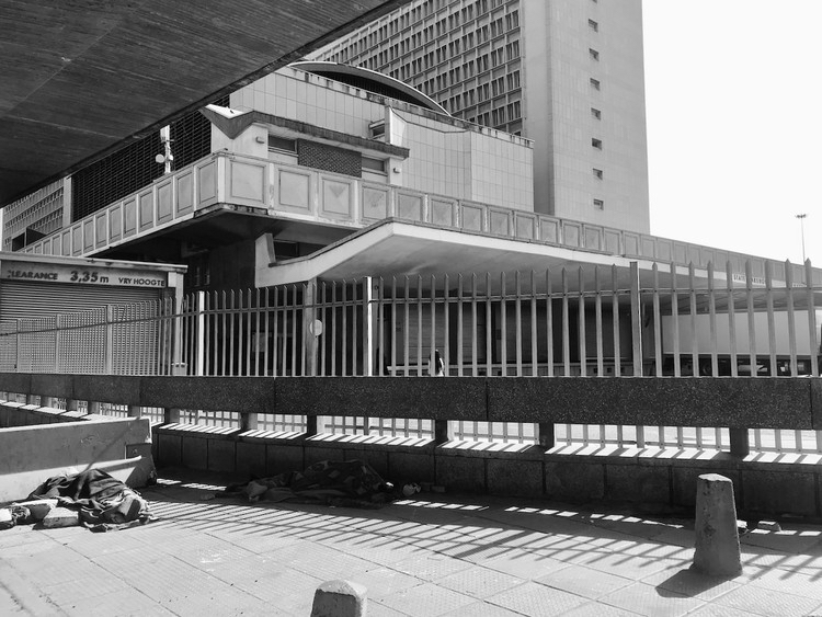 Huge number of refugee documents set to expire soon