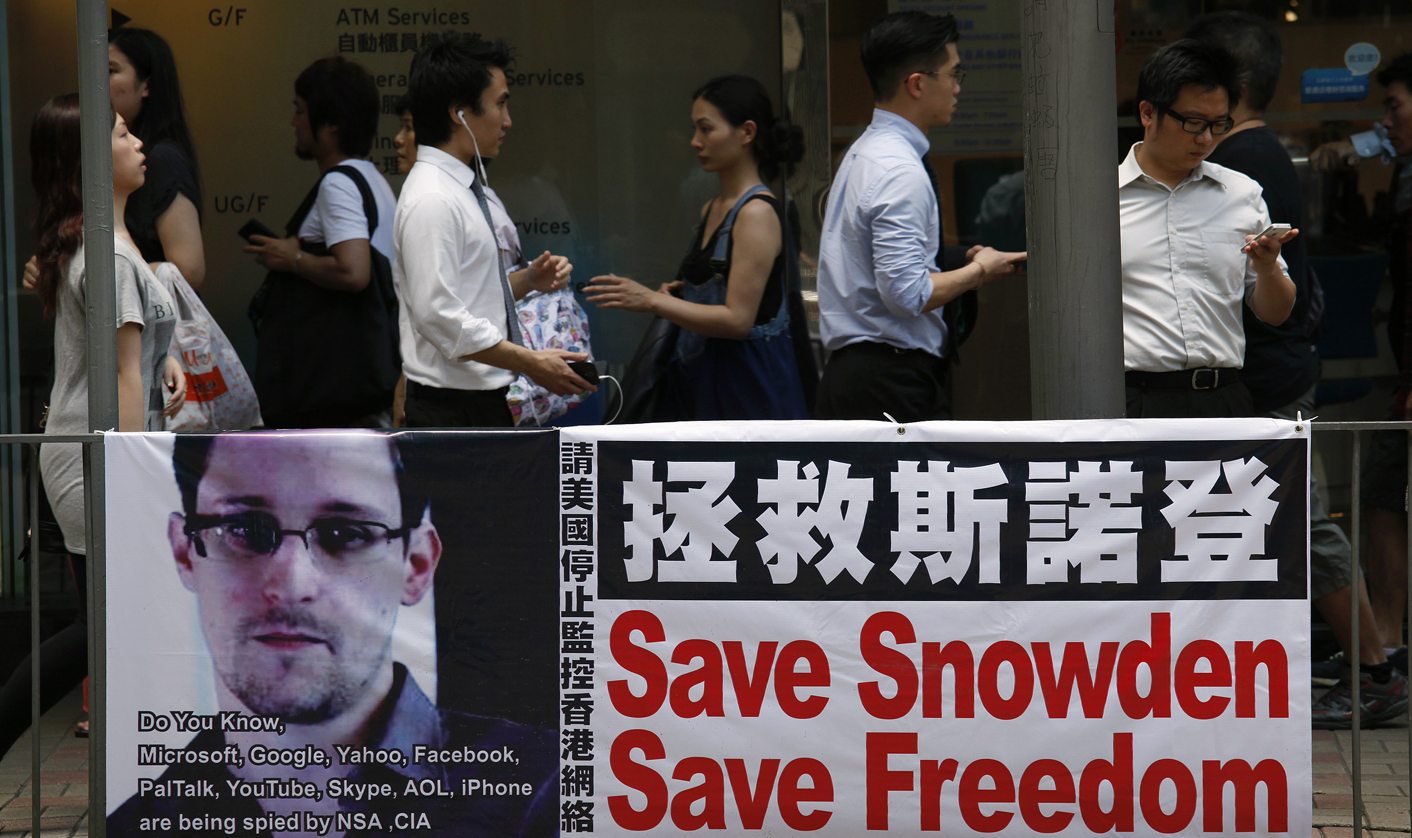 Icelandic Businessman Says Plane Ready To Take Snowden To Iceland