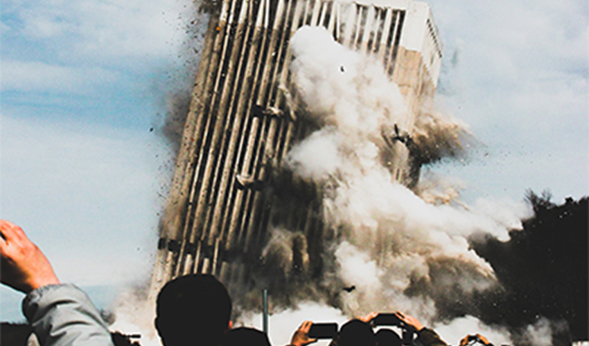 implosion_850x500