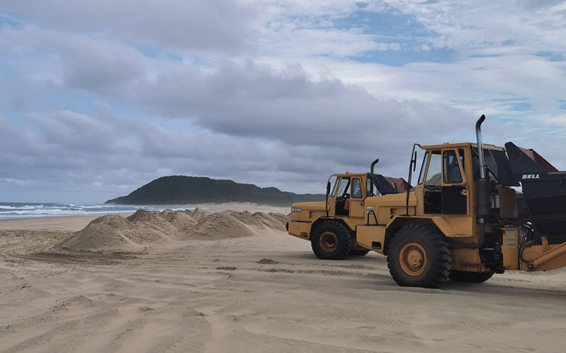 Oom Rudi and the bulldozers: Huge blow to restoration as SA’s largest estuarine lake mouth is smashed open