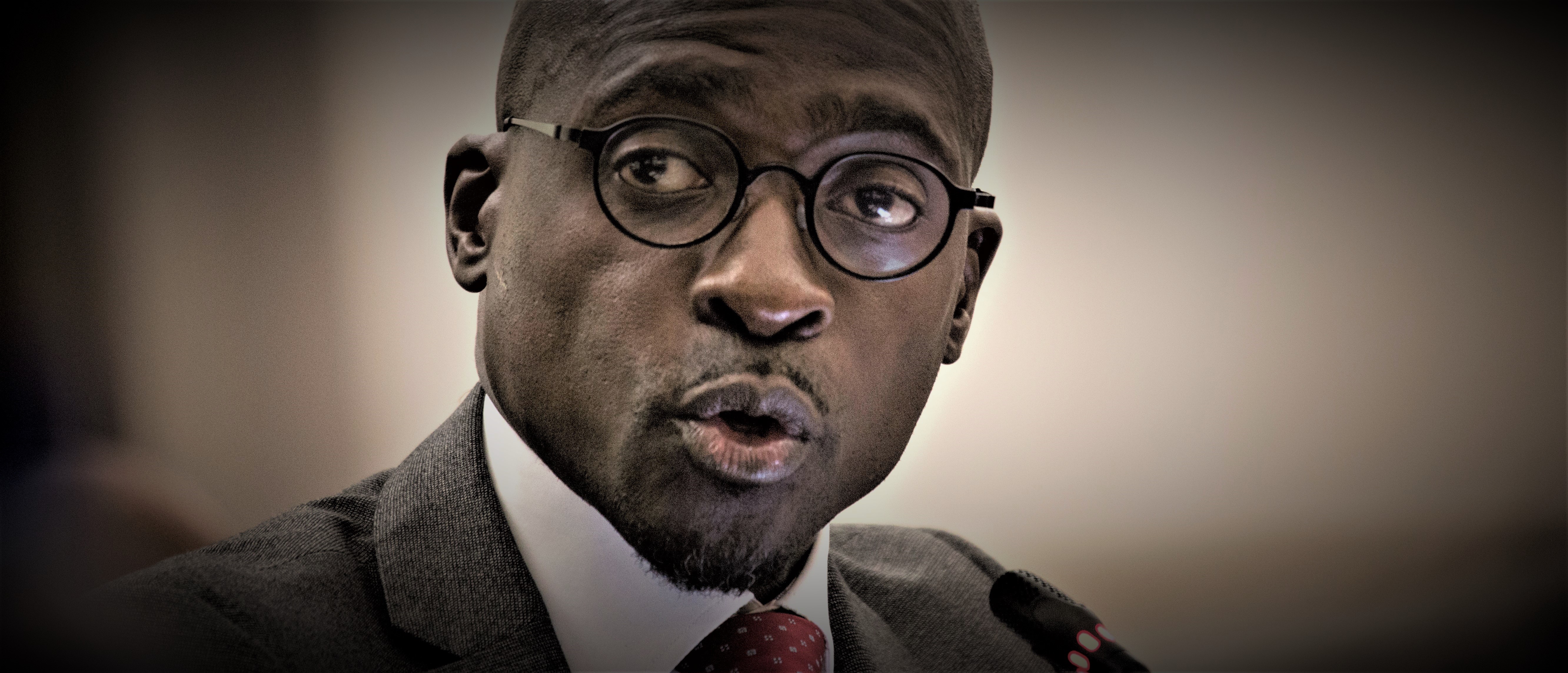 Writing the 2019 election: Watching ‘The X-Files’ with the lights off