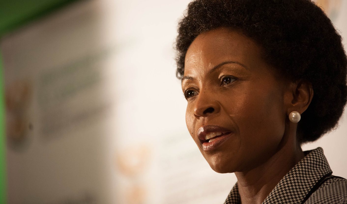 SA and CAR: A knotted affair