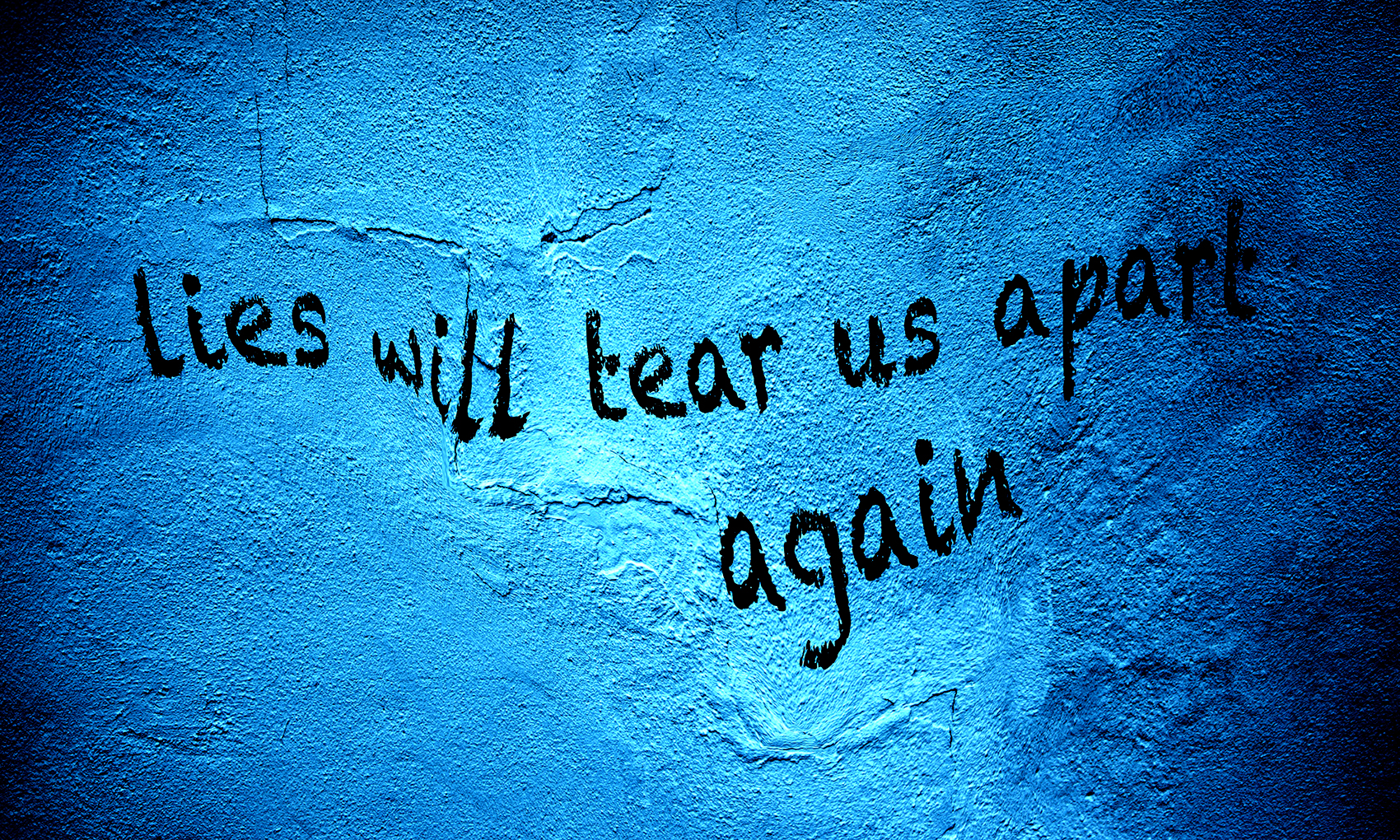 Wall photo by Sharon McCutcheon on Unsplash