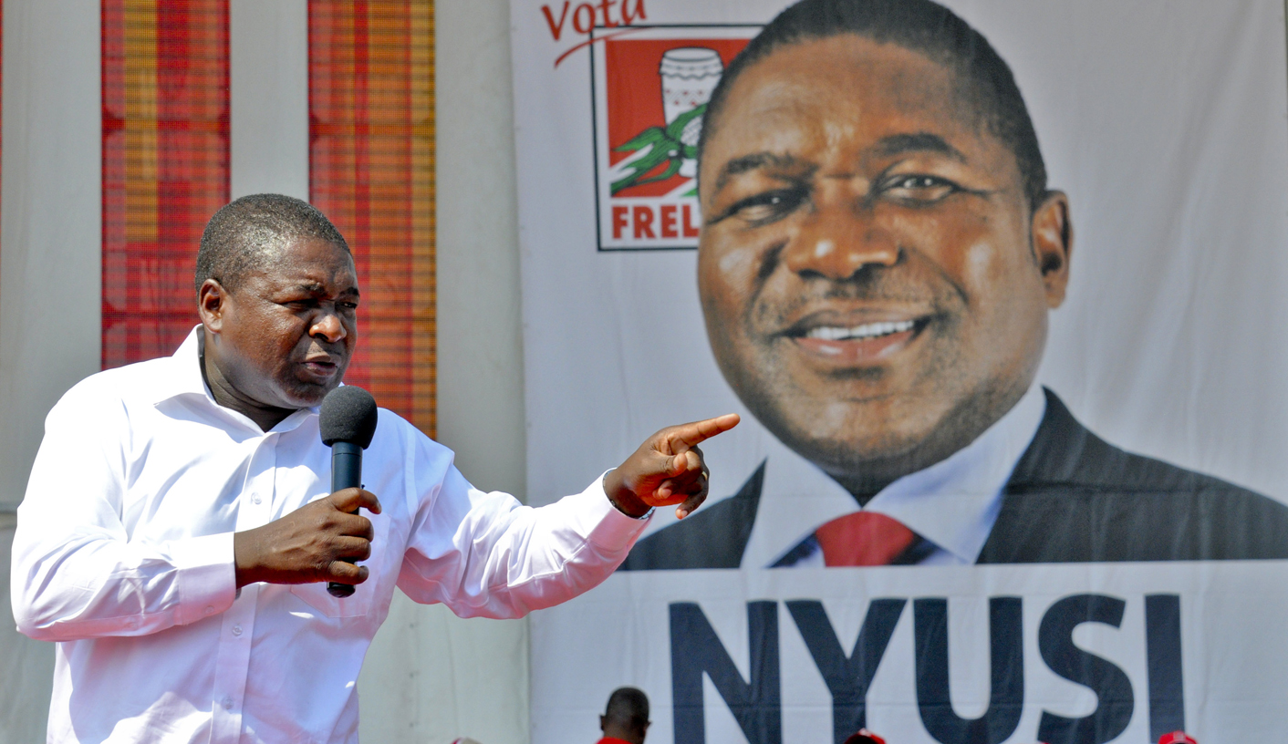 Mozambique: Citizen journalists keep campaigning politicians on their toes