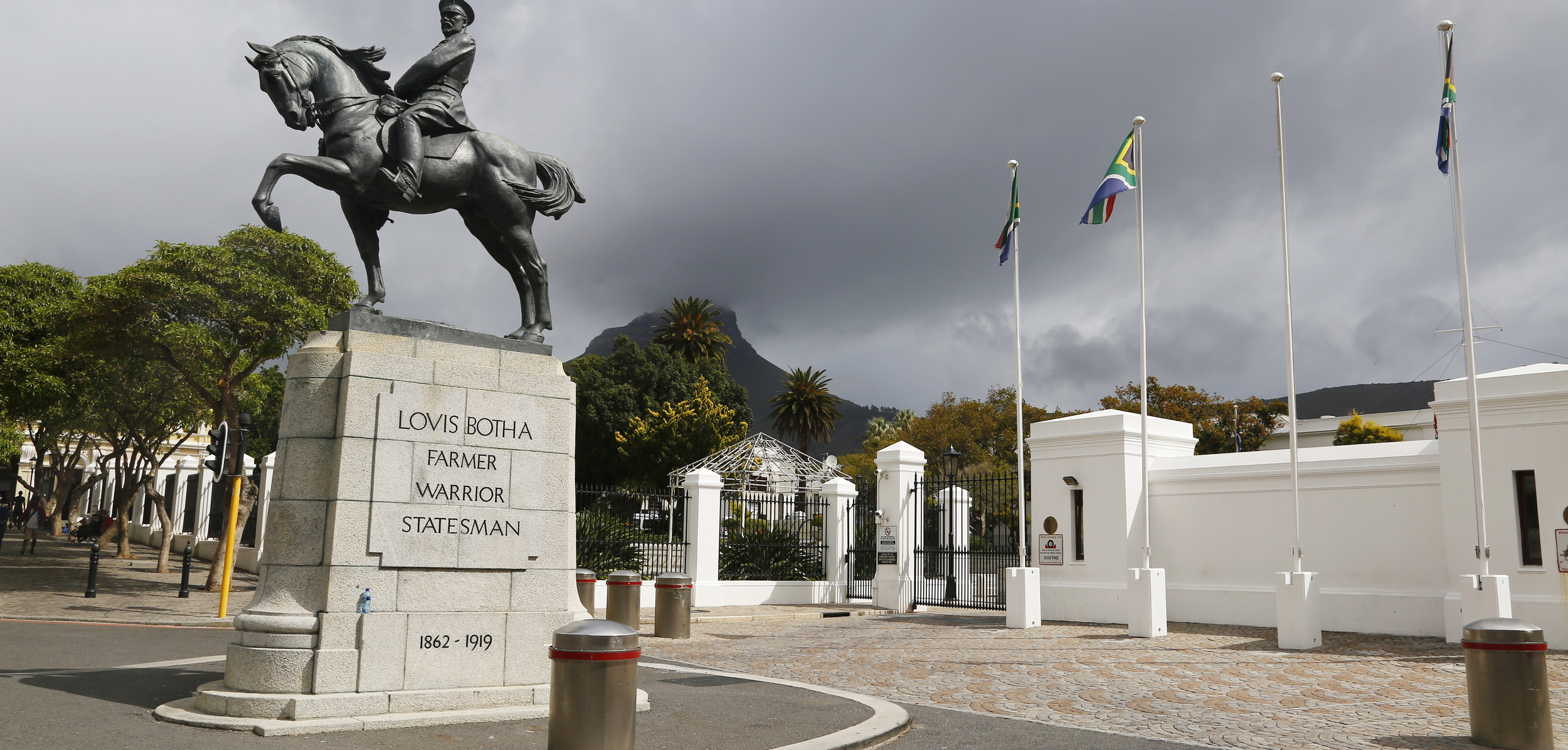 Former protection services deputy head wants to clear his name