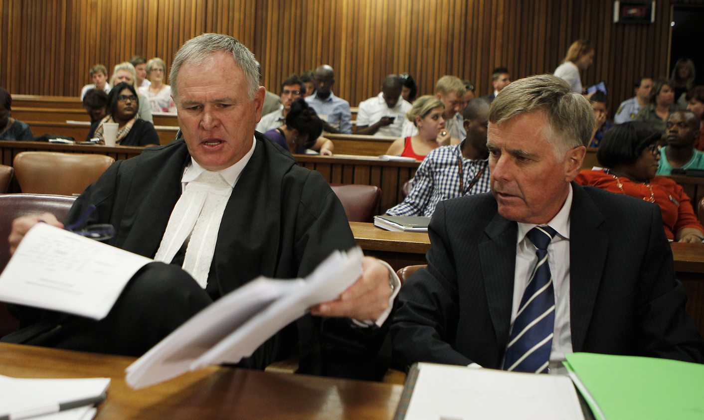 Oscar Pistorius: Have passport, will travel