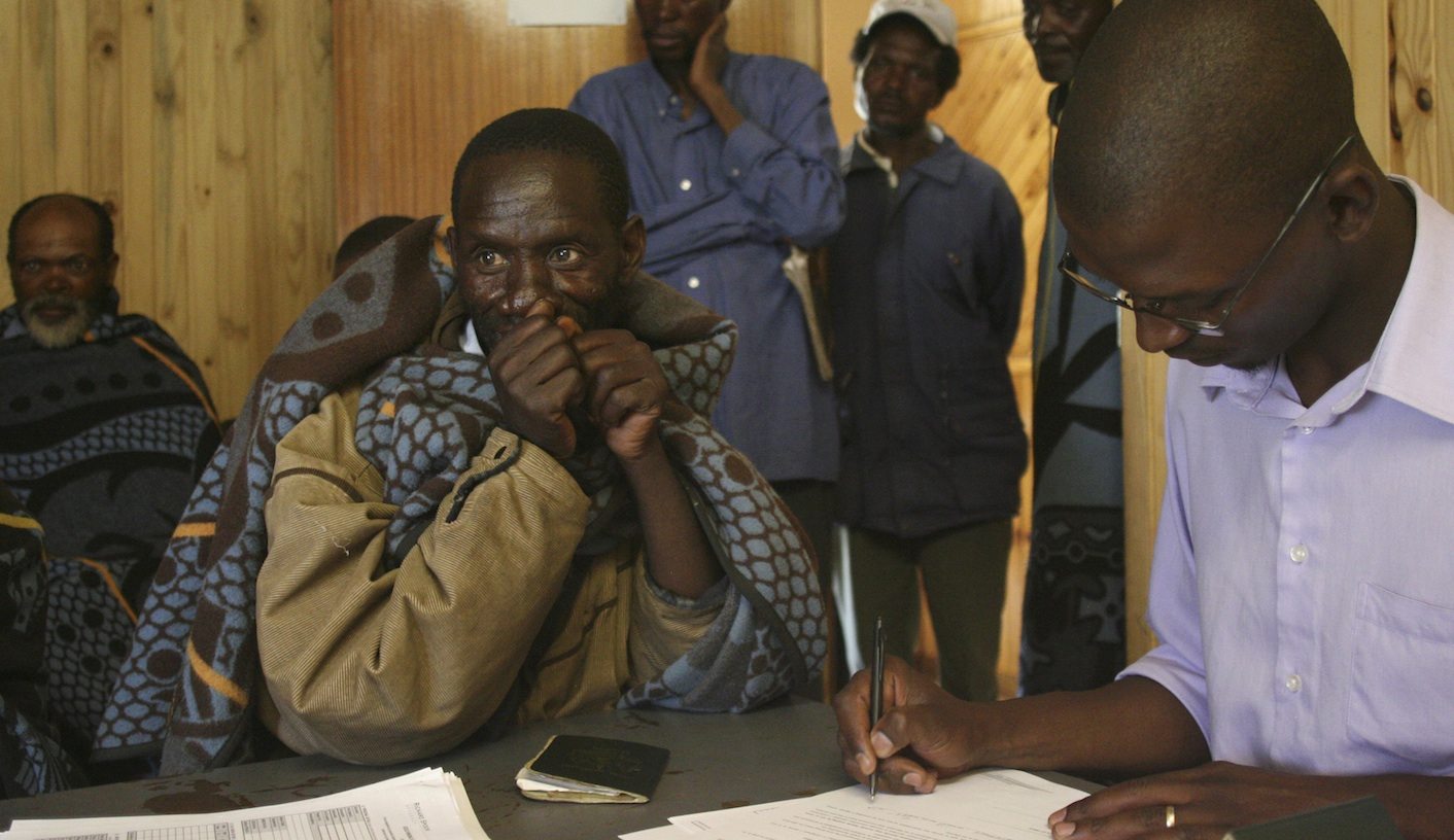 The floodgates open: Anglo-American settles mineworkers’ silicosis claims