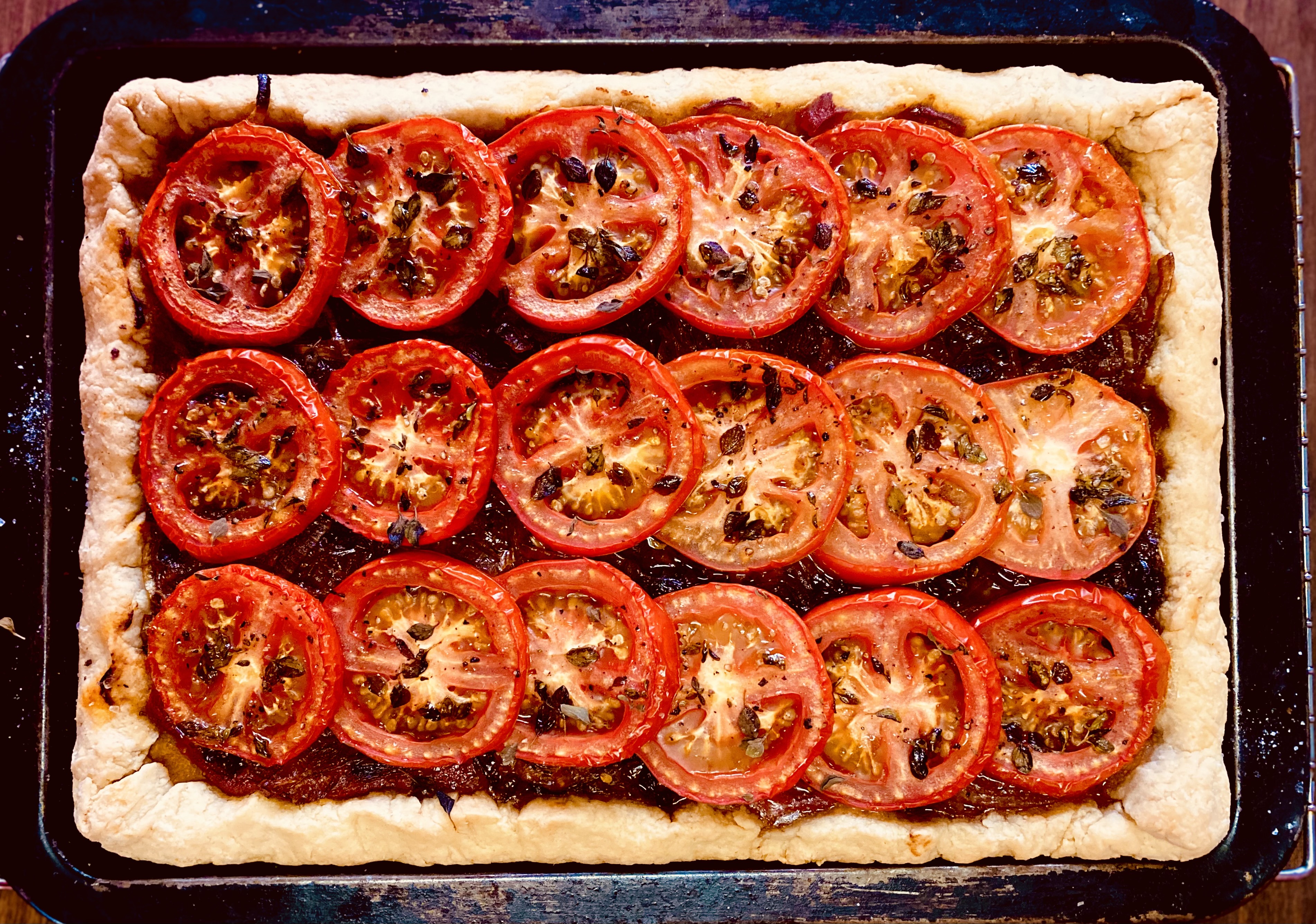 Lekker Brekker Monday: Rustic tomato tart