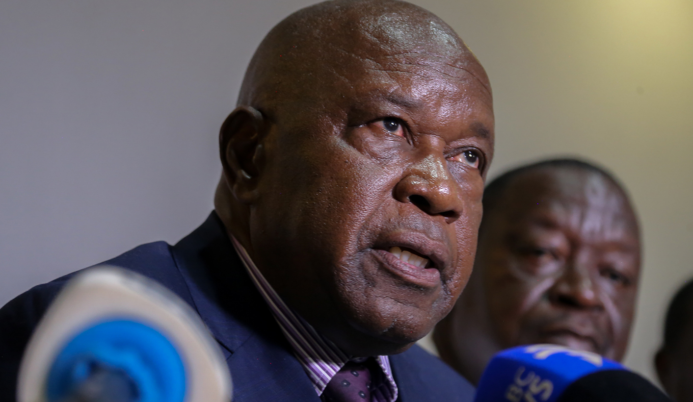 Zimbabwe: War Vets vow not to leave the streets until Mugabe quits