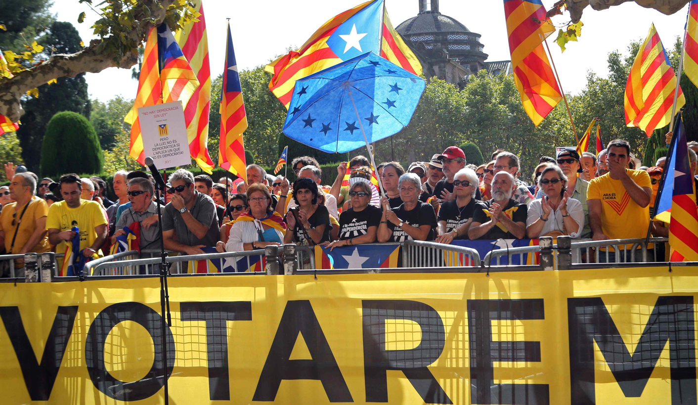 The two faces of global separatism