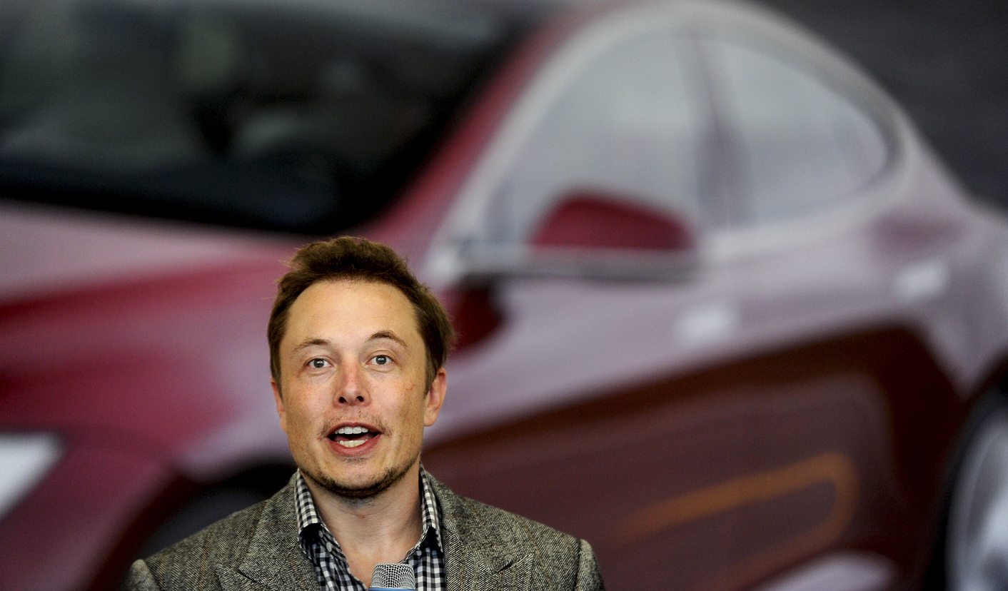 Who Repaid U.S. Loan First? Chrysler, Tesla Don't See Eye To Eye