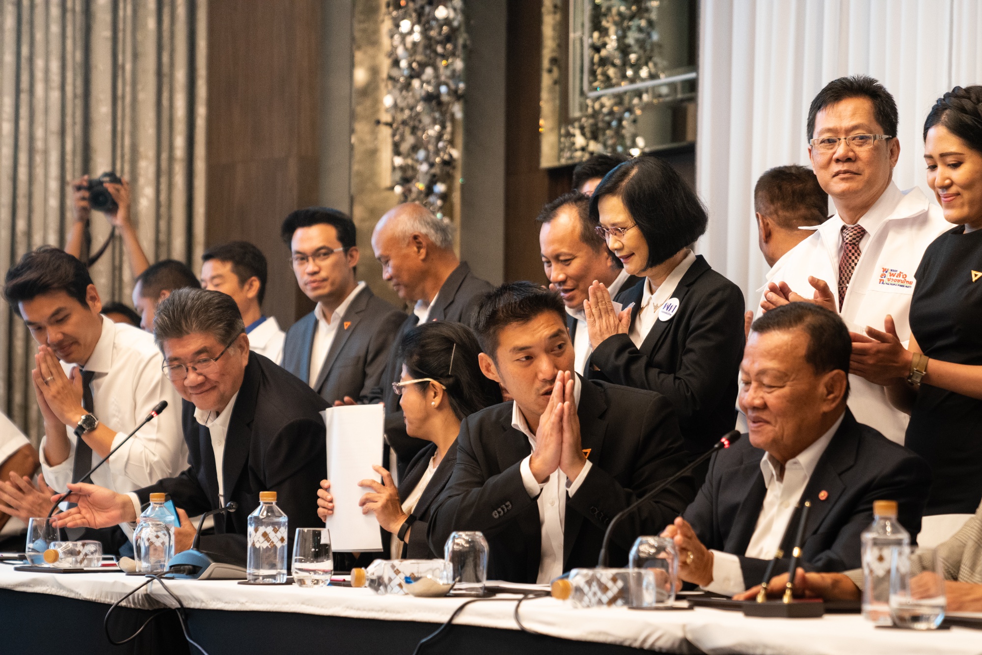 Pro-Military Party Confirmed to Win Most Votes in Thai Election