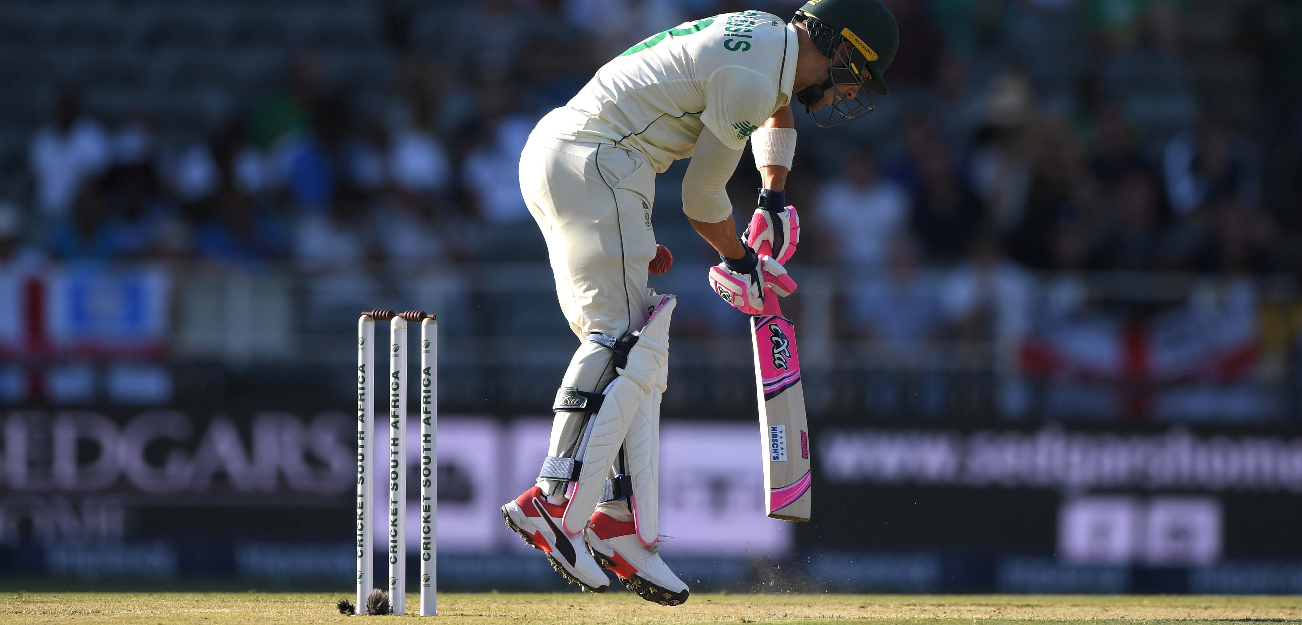 Proteas staring down the barrel as England demolish top order